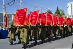Парад символов боевых знамён омских воинских соединений