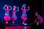 Фольклорный индийский танец «Бхангра»: хореография со скакалкой!