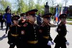 Омские кадеты в сквере у памятника генералу Карбышеву