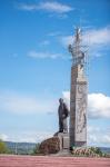 奈穆申（布拉茨克市
荣誉市民）纪念碑