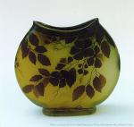 Vase. Russia. Gus Khrustalny. Maltsov manufacture. The 1900s. Multiple-layered glass, etching.