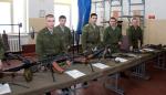 Курсанты готовы рассказать гостям об оружии