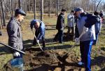 Во втором субботнике принял участие губернатор Виктор Назаров