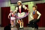 Немецкую польку танцует «Радуги»