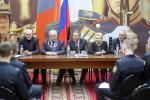 Администрация города и межрегиональная общественная организация «Омское землячество» активно помогают землякам, проходящим службу в Кремлевском полку