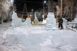 Ледовое строительство поражает масштабом