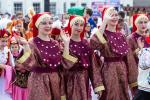 Финно-угорские костюмы, расшитые монисто
