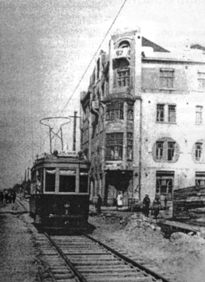 Трамвайная линия по улице Орджоникидзе