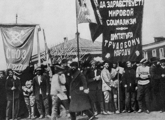 Демонстрация трудящихся в Омске, 1918 год